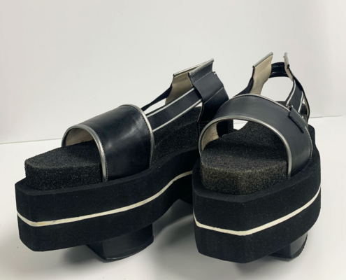 Silver on Black POMPYS